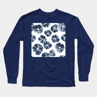 Shibori Kumo tie dye dark navy blue dots over white Long Sleeve T-Shirt